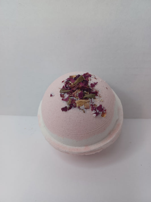 Champagne & Strawberries Bath Bomb